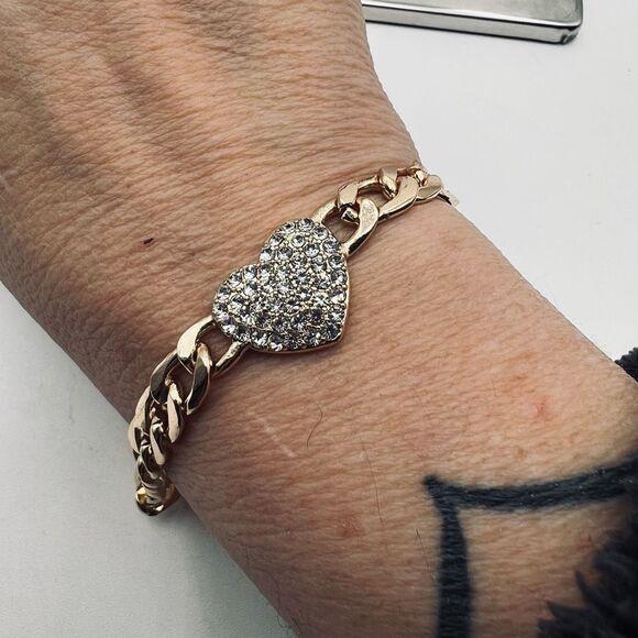 No Brand Jewelry - Gold Tone Cuban Link and Crystal Heart Bracelet